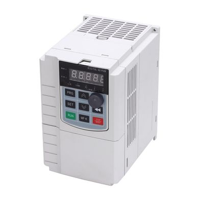 quality  Tall Water Lowering Vmaxpower 0.75KW Solar Pump Inverter DC Water Pump Solar Drive Inverter and MPPT Controller factory